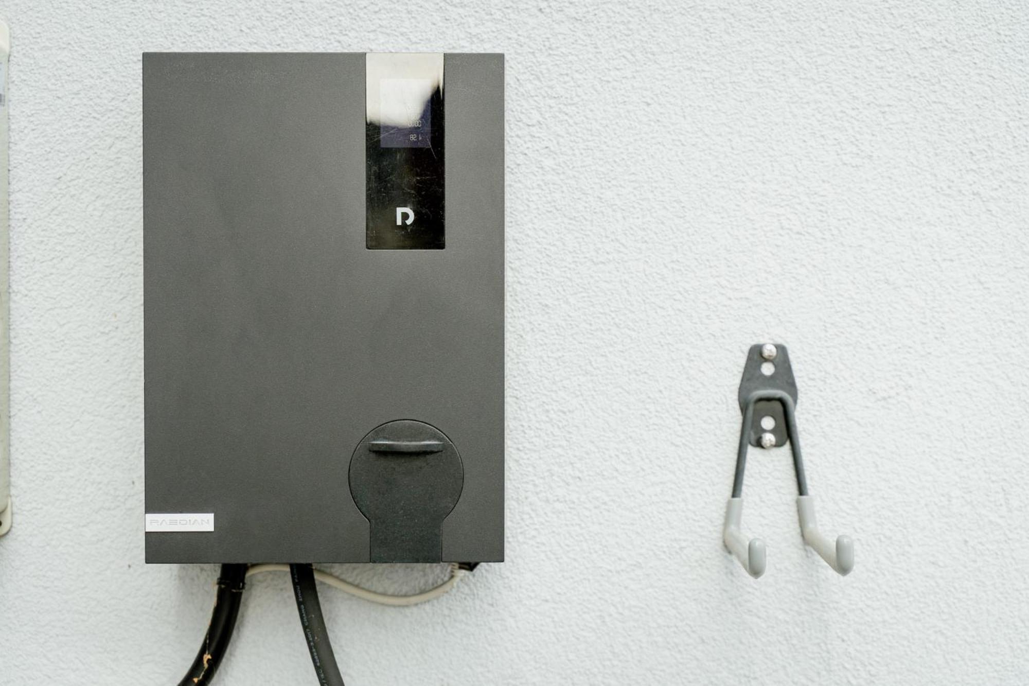 Lamede Self Check-In Hotel Bécsújhely Kültér fotó