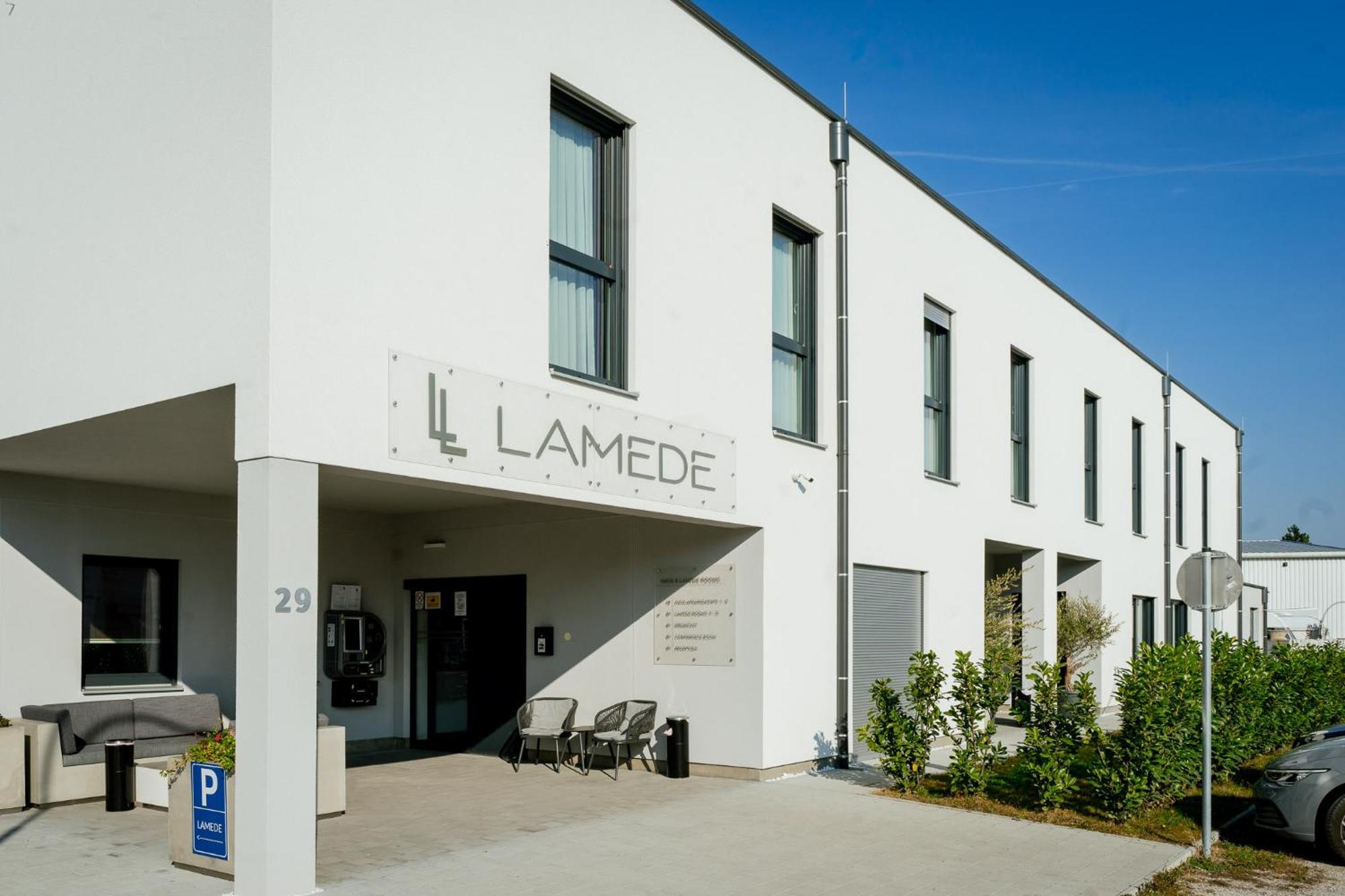 Lamede Self Check-In Hotel Bécsújhely Kültér fotó